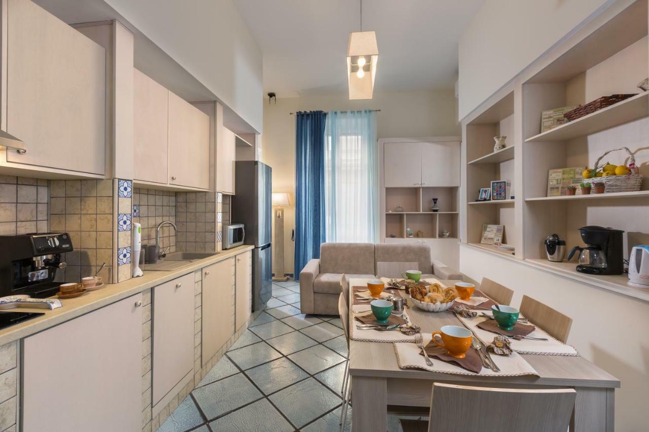 Residenza Santa Lucia A Mare Villa Napoli Eksteriør billede