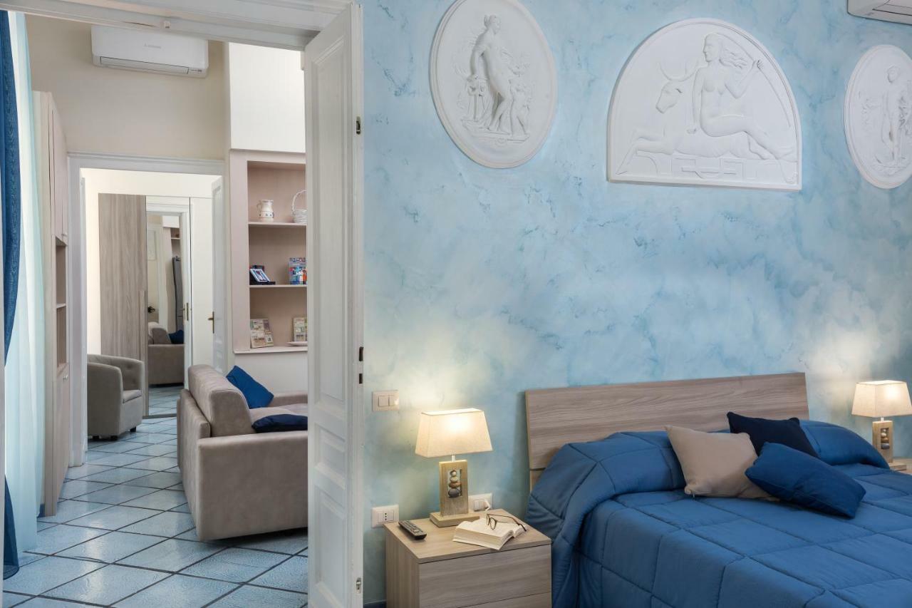 Residenza Santa Lucia A Mare Villa Napoli Eksteriør billede