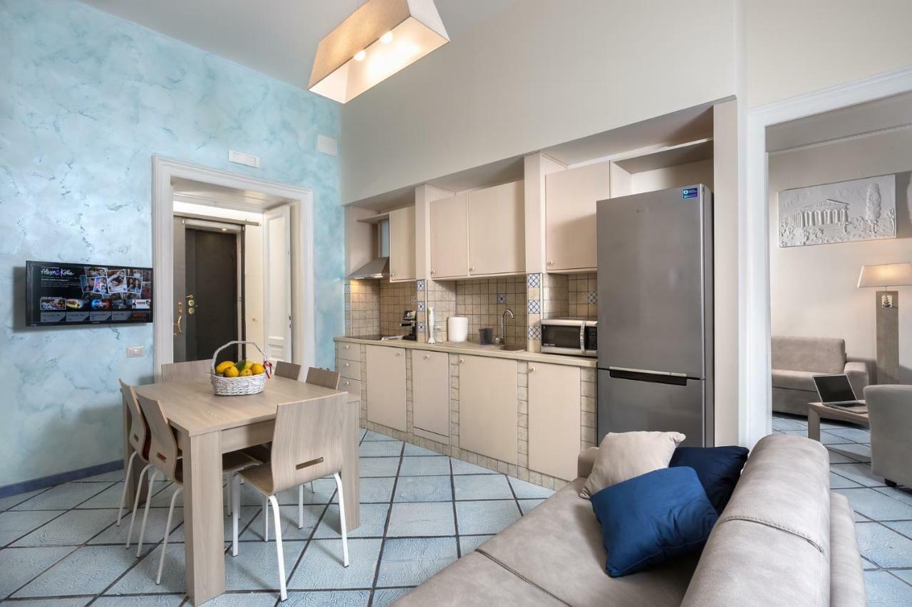 Residenza Santa Lucia A Mare Villa Napoli Eksteriør billede